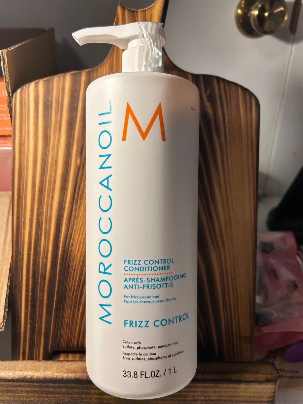 Frizz Control Conditioner - Hair Product